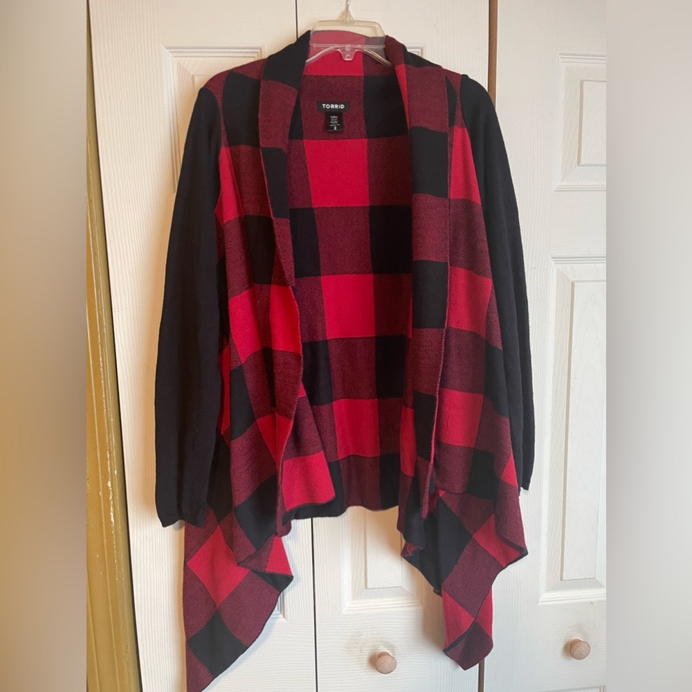 Torrid black and red lumberjack cardigan sweater Sz 2